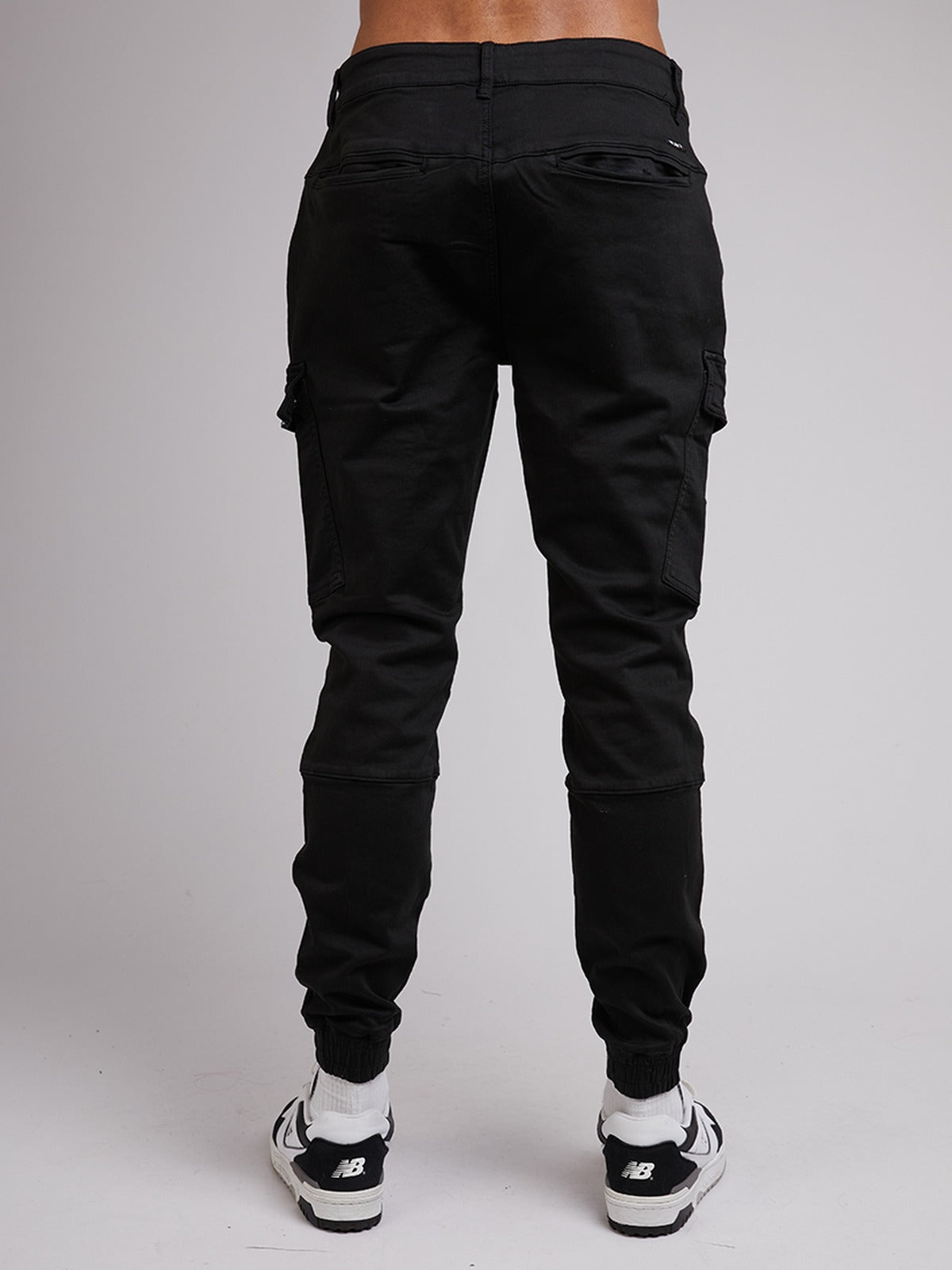 Trail Cargo Pant - Black