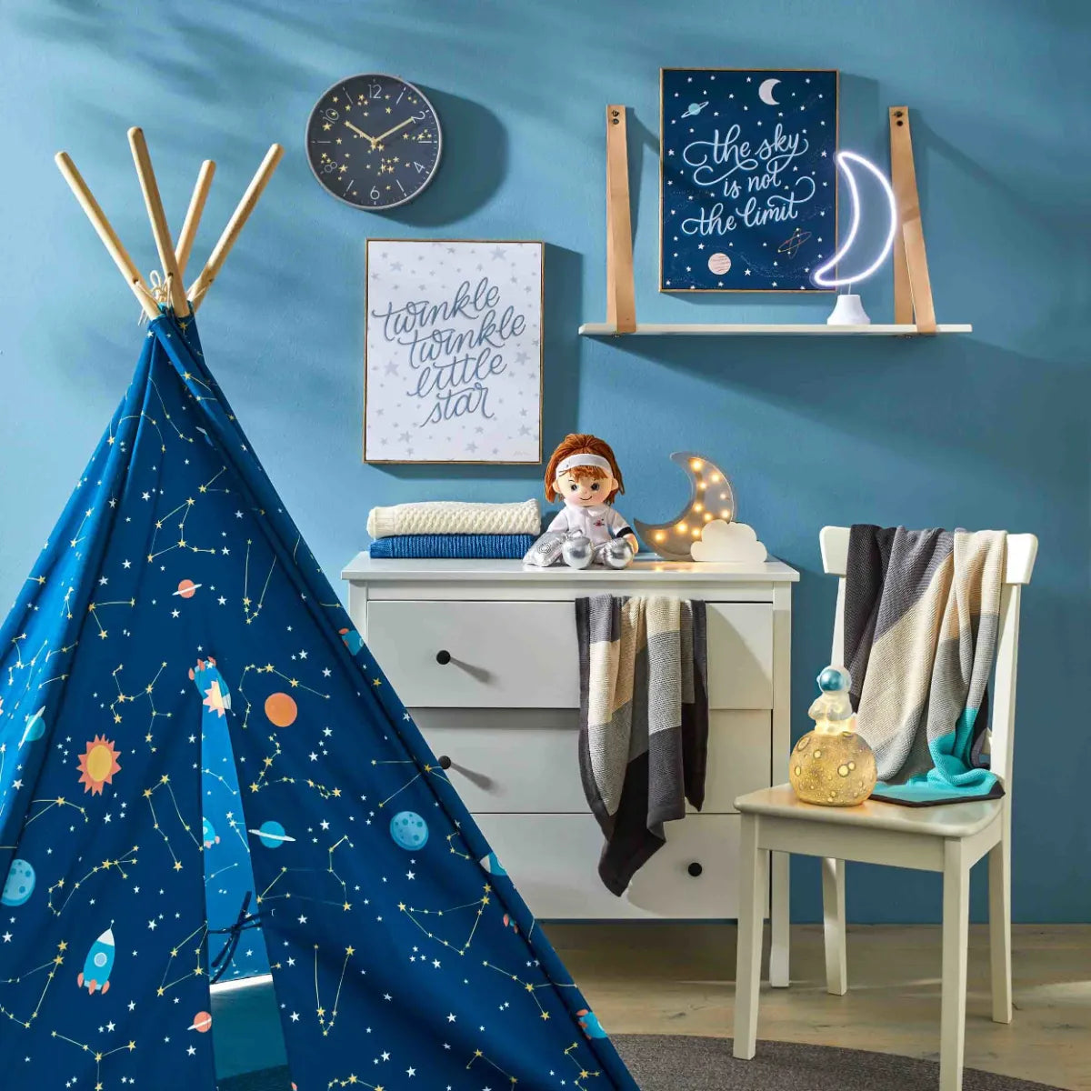 Starry Night Wall Clock - Pilbeam - Image 3