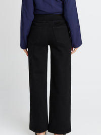 Straight Stretch Jean - Black