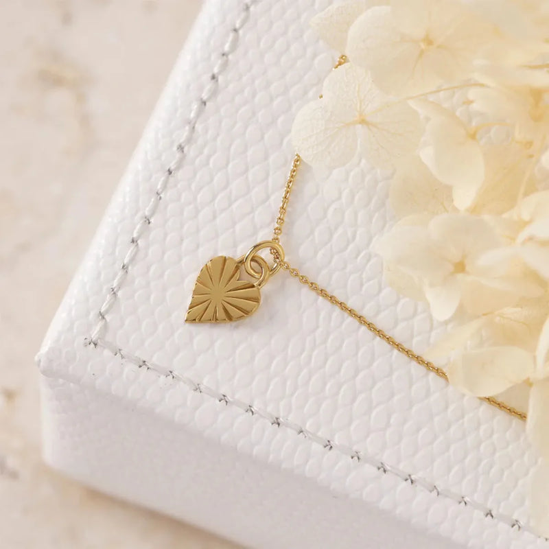 Sweetheart Necklace Gold - Midsummer Star - Image 1