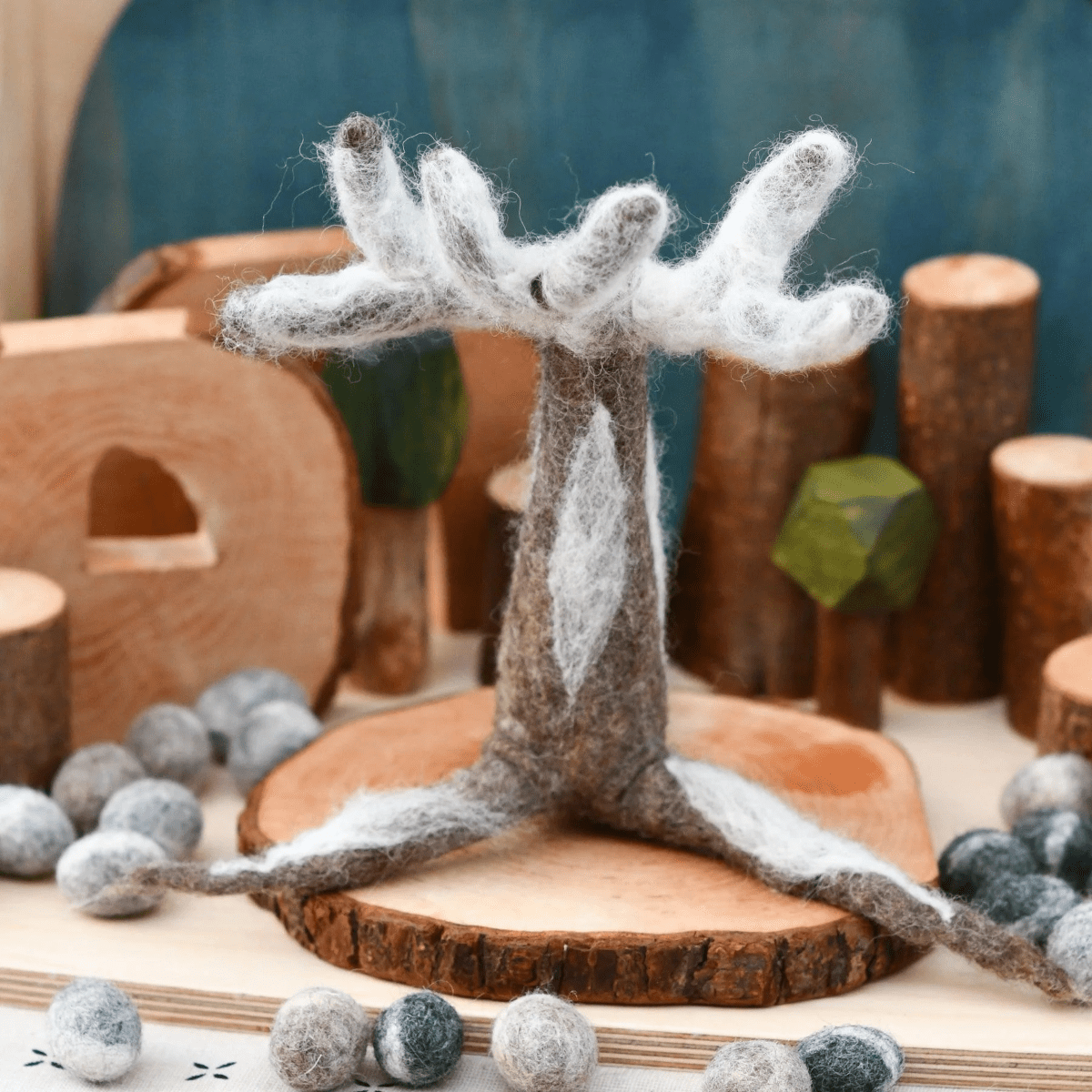 Tara TreasuresFelt Seasonal Tree - Winter