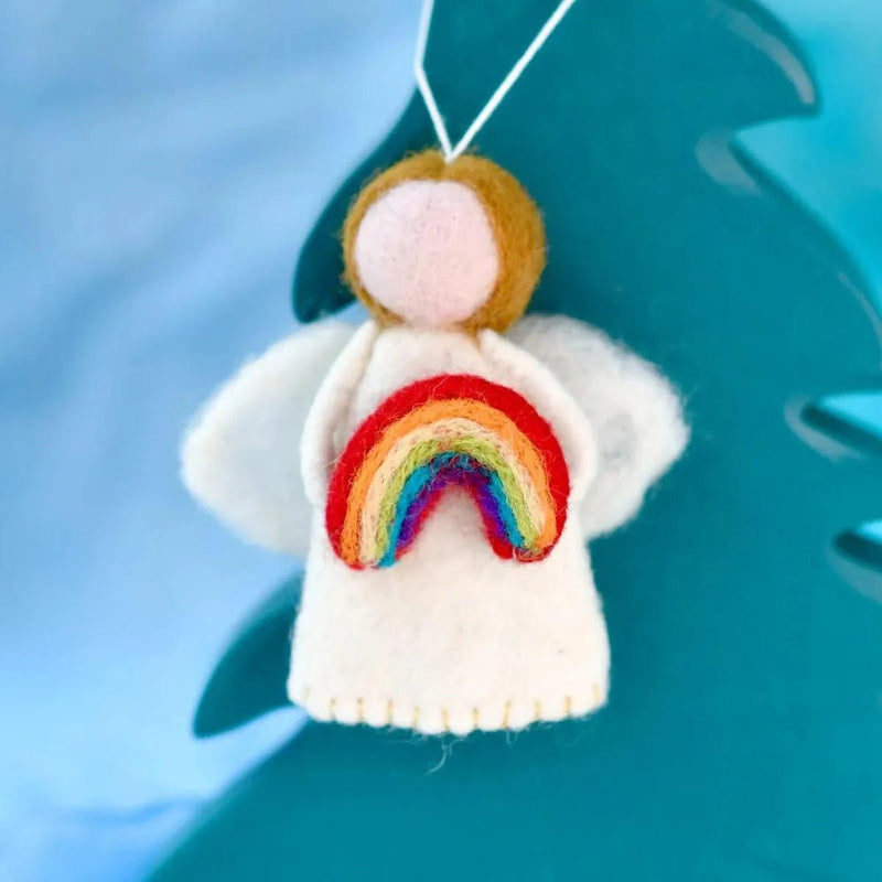 Tara TreasuresFelt Waldorf Diversity Angel with Rainbow - Light Brown Hair