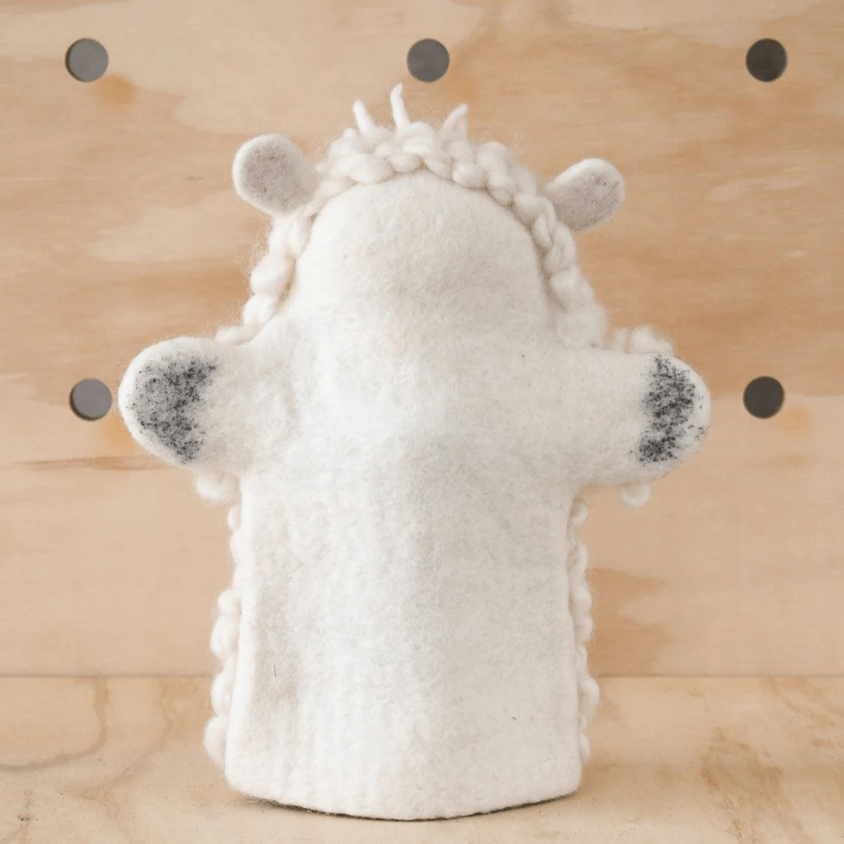 Tara TreasuresHand Puppet - Sheep