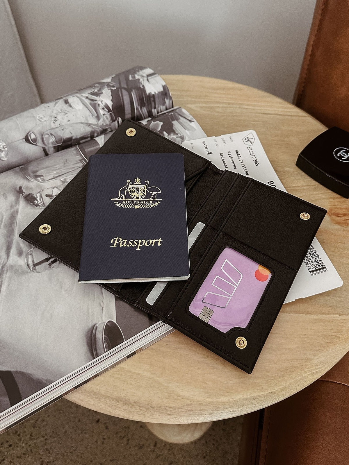 Venice Passport Holder - Black
