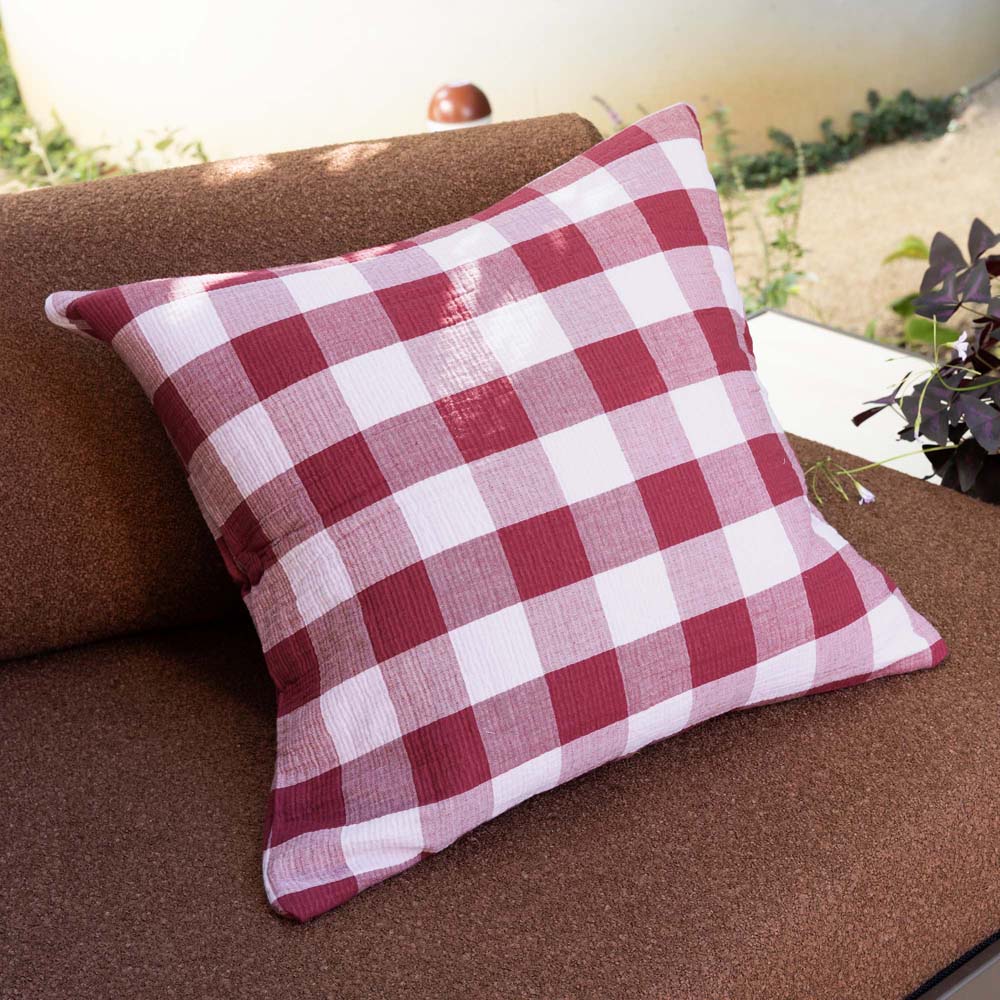 Bambury Willow Square Cushion, Berry